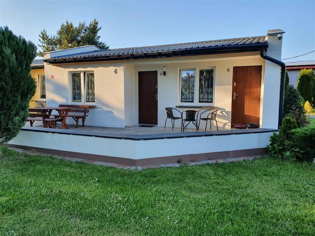 Zakatek W Jaroslawcu Lodge *